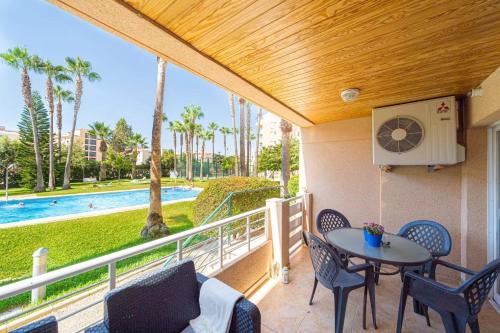 Bazen u ili blizu objekta Alborada Golf 3BD