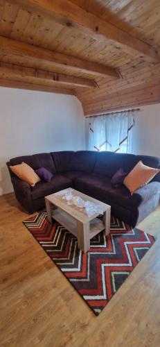 Χώρος καθιστικού στο Apartman DANE