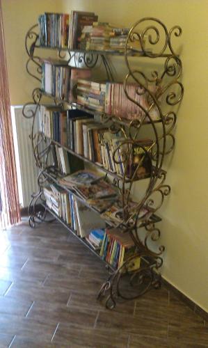 Biblioteca en el apartahotel