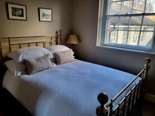 Captivating 2-Bed Apartment in Winchester – Photos 2