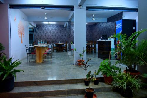 Fotografie z fotogalerie ubytování Hotel Housefinch Residency v destinaci Bengalúr