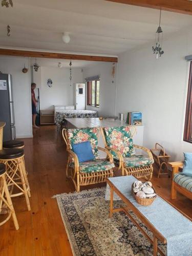Gallery image of Oppie Koppie in Keurboomstrand