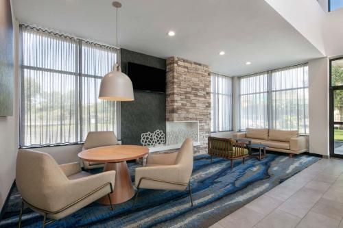 Fairfield Inn by Marriott JFK Airport Image