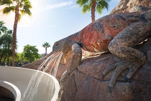 a statue of a crab sitting on a rock at Marriott's Shadow Ridge I - The Villages in Palm Desert