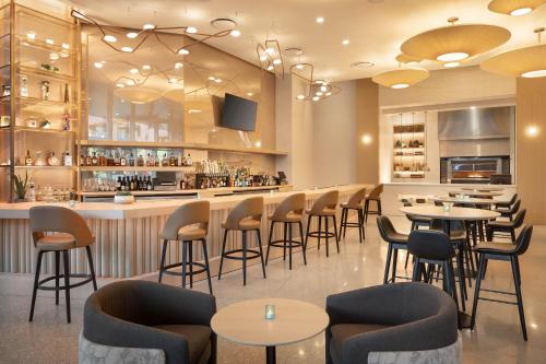 The Westin Tempeにあるシーティングエリア