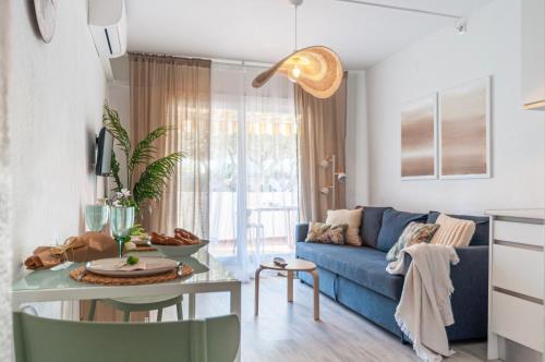 Apartamento con terraza cerca de la playa