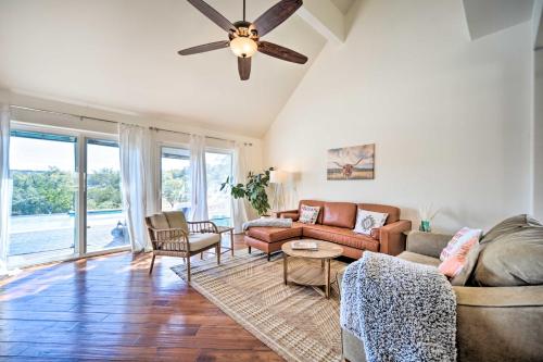 Gallery image of Spicewood Vacation Rental with Infinity Pool! in Spicewood