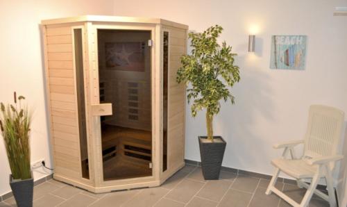 Fotografie z fotogalerie ubytování Schöne 3-Zi-Wohnung mit "in-door-pool" an der Promenade direkt am Scharbeutzer Strand v destinaci Scharbeutz