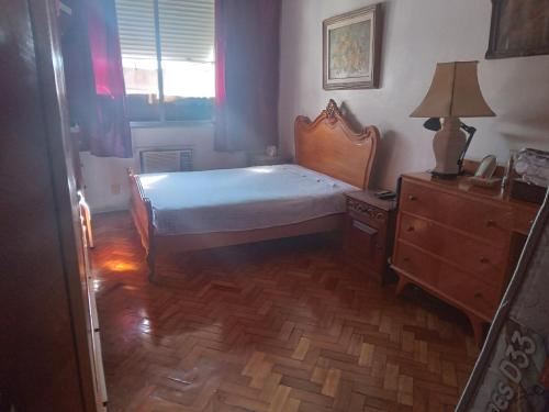 Postel nebo postele na pokoji v ubytování Apartamento espaçoso completo e vista deslumbrante