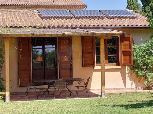 Appartement in Rosignano Marittimo mit Großem Garten