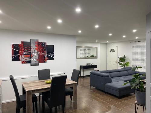 Photo de la galerie de l'établissement Ceton, La Ferté Bernard, Nogent le Rotrou Région du Perche base Normandie, à Ceton