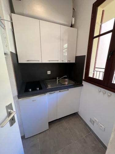 Dapur atau dapur kecil di Location corsica