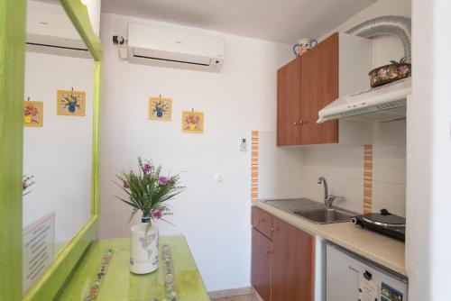 Φωτογραφία από το άλμπουμ του Ειρήνη Στούντιος  στην Ψαρού