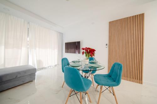 Ponderosa 807, Las Americas, one bedroom apartment with large terrace and ocean view, next to Siam Park