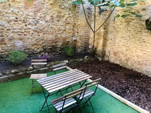 Ogród w obiekcie Appartement au cœur du centre historique