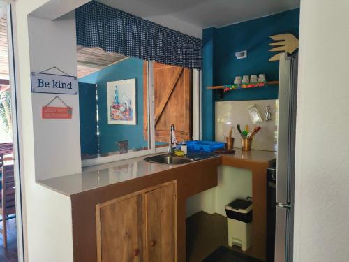 Deep Blu Apartment – Photos 2