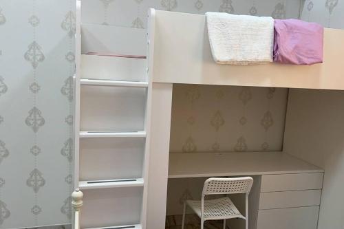 Double bedroom n bunk bed flat