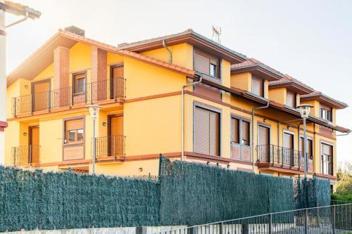 Bangunan di mana terletaknya apartmen