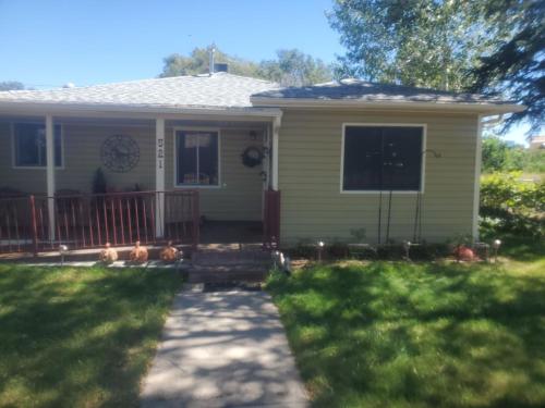 Family Sized-Mountain Town Retreat handicap accessible