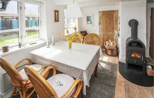 Fotografie z fotogalerie ubytování 2 Bedroom Awesome Home In Samsø v destinaci Nordby