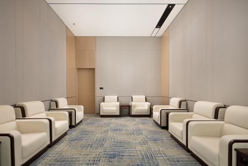 Χώρος καθιστικού στο Home2 Suites By Hilton Wuhan Xudong