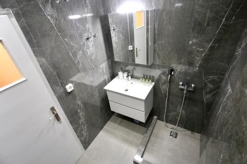 Cosy Nektariou by GK Hospitality Group