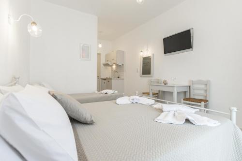 Gallery image of Katerina Babis Studios in Agios Prokopios