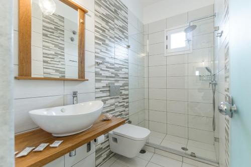 Gallery image of Katerina Babis Studios in Agios Prokopios