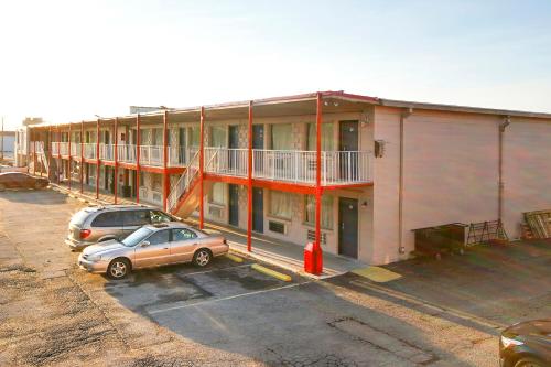Gallery image of Hotel Petersburg VA I-95 & E Washington St in Petersburg