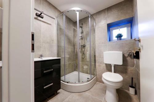 Un baño de Hostel Limaks Celje