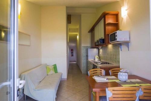 Apartment in Bol with sea view, terrace, air conditioning, WiFi 5121-2