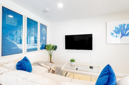 Lauderdale Looker -Unit 3 – Photos 2