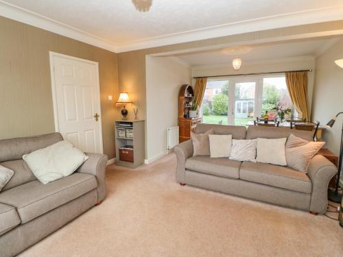 8 Hampton Road – Photos 4