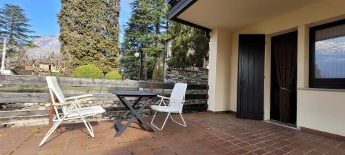 Balkoni atau teres di Fancy apartment with huge terrace