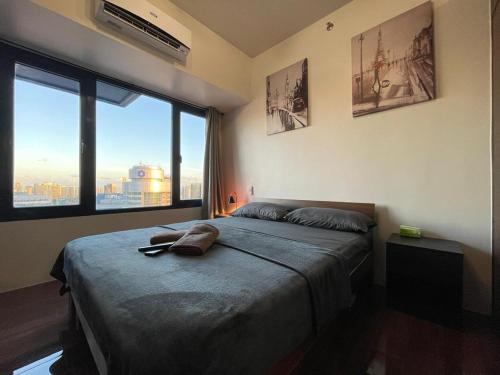 Amazing view Makati Elegant flat 400MB internet