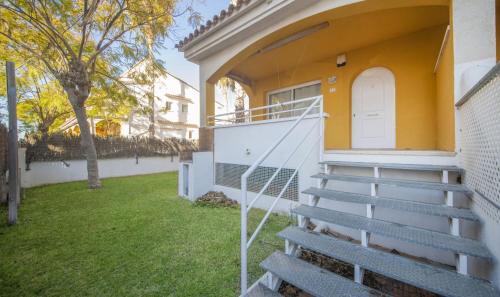 R140 Manila Resort Jardin