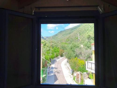 Γενική θέα στο βουνό ή θέα στο βουνό από  αυτή η παραθεριστική κατοικία