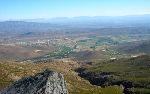 a view of a valley from the top of a mountain at Ladismith Manor in Ladismith