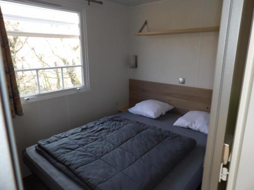 Photo de la galerie de l'établissement Mobil-Home terrasse Semi-Couverte, à Limeuil