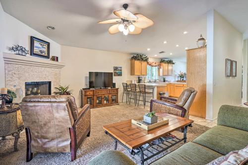 Afbeelding uit fotogalerij van Private Pool and Spa La Quinta Retreat! in La Quinta