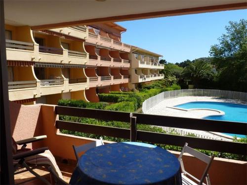 Appartement T2 avec Piscine, Ascenseur et Parking Privé, à 300m de la Plage - 4 Couchages, Animaux OK - FR-1-388-89