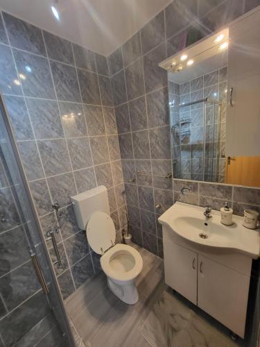 Ένα μπάνιο στο Apartment Stipe