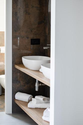 Ένα μπάνιο στο Villa la Matta Apartments and Luxury suites