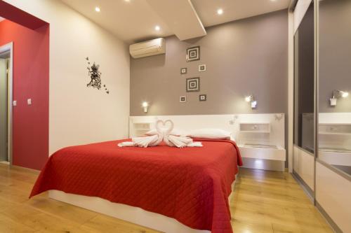 Apartments by the sea Makarska - 20587
