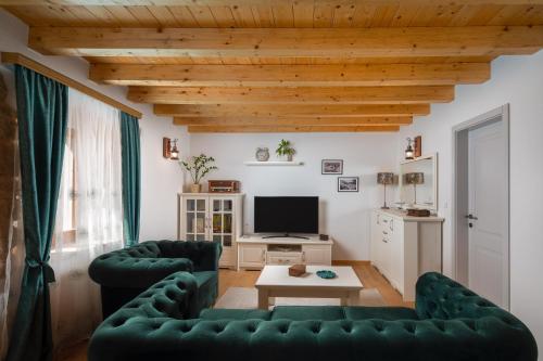 Luxury villa with a swimming pool Malo Grablje, Hvar - 20606