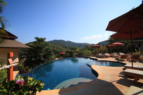 Πισίνα στο ή κοντά στο Koh Phangan Pavilions Serviced Apartments