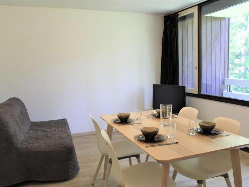 Appartement rénové à 20m des pistes, WIFI, parking privé, 4 couchages à Vars - FR-1-330B-23