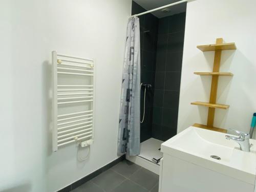 Koupelna v ubytování LE CLOS RUTHÈNE