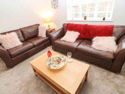 Laira – Photos 5