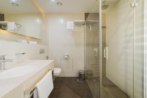 Koupelna v ubytování Hotel Aurel